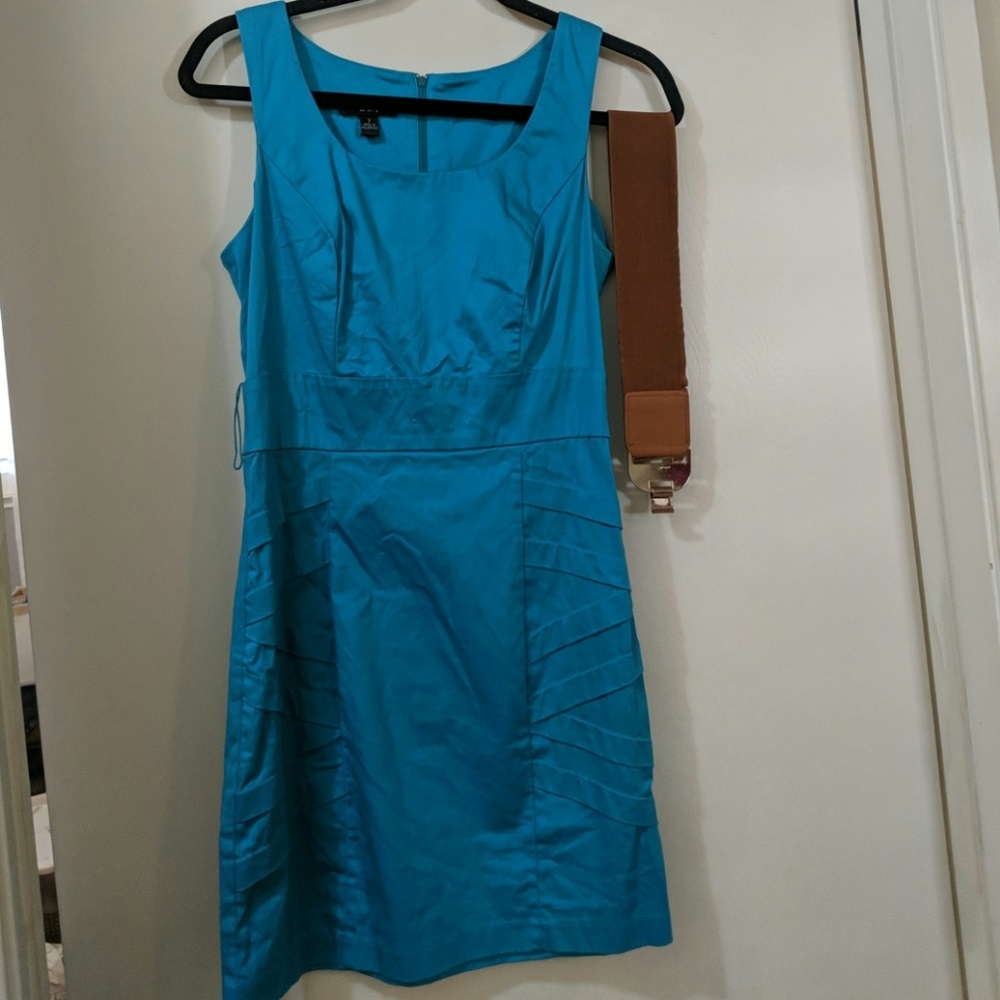 Teal stretchy dress with belt